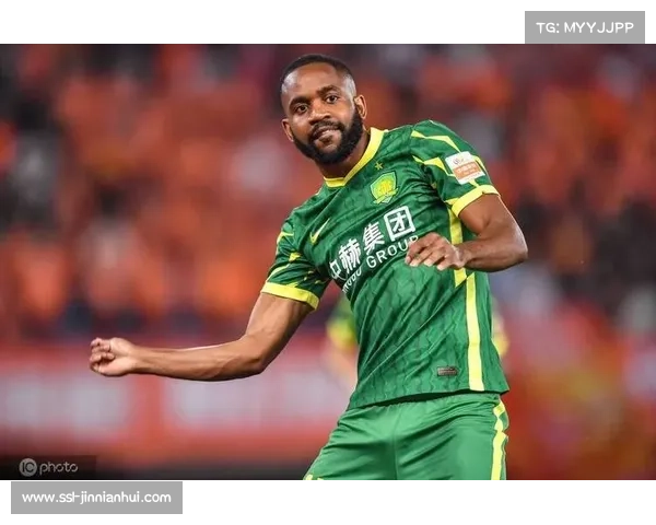 芒特反越位凌空扫射破门，斩获关键进球